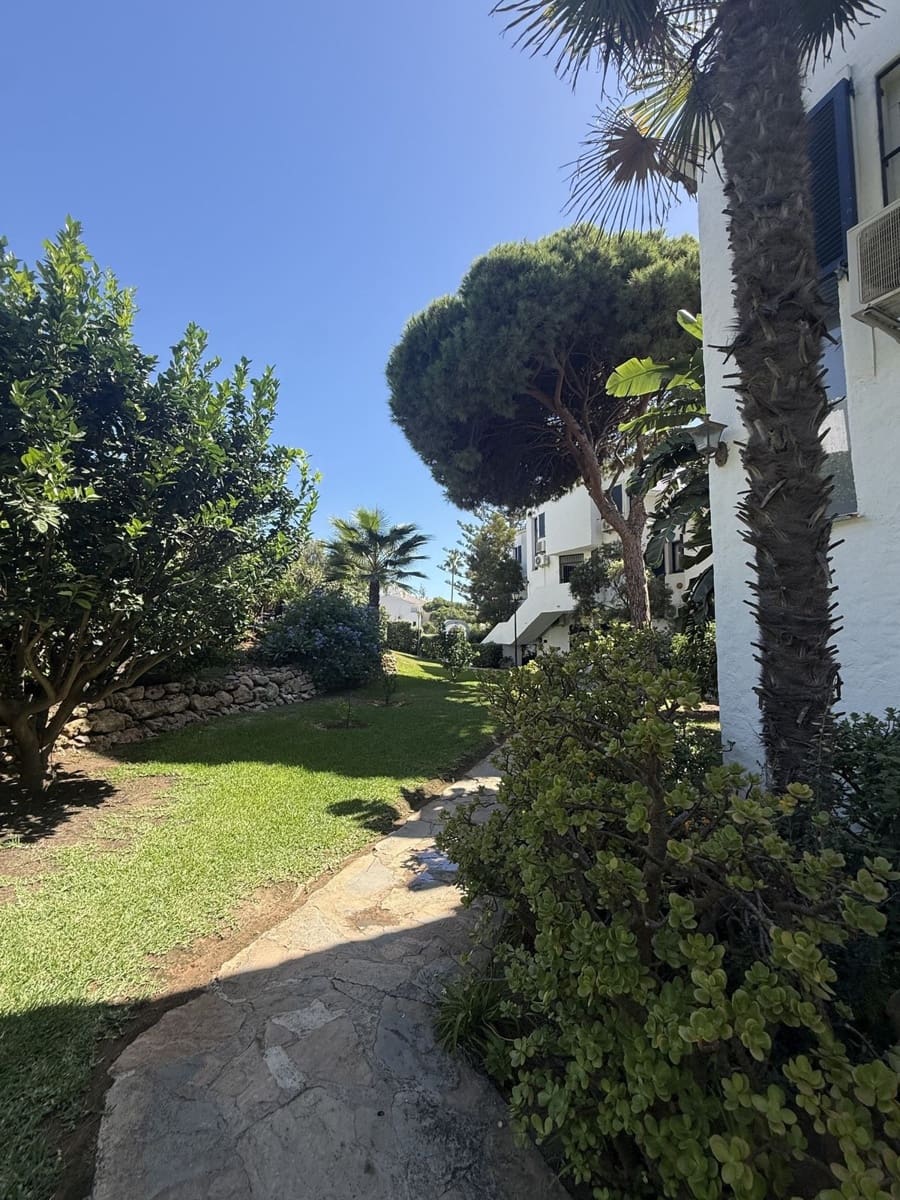 2 bedroom Townhouse for sale in Calahonda with pool - € 479,000 (Ref: 10160846)