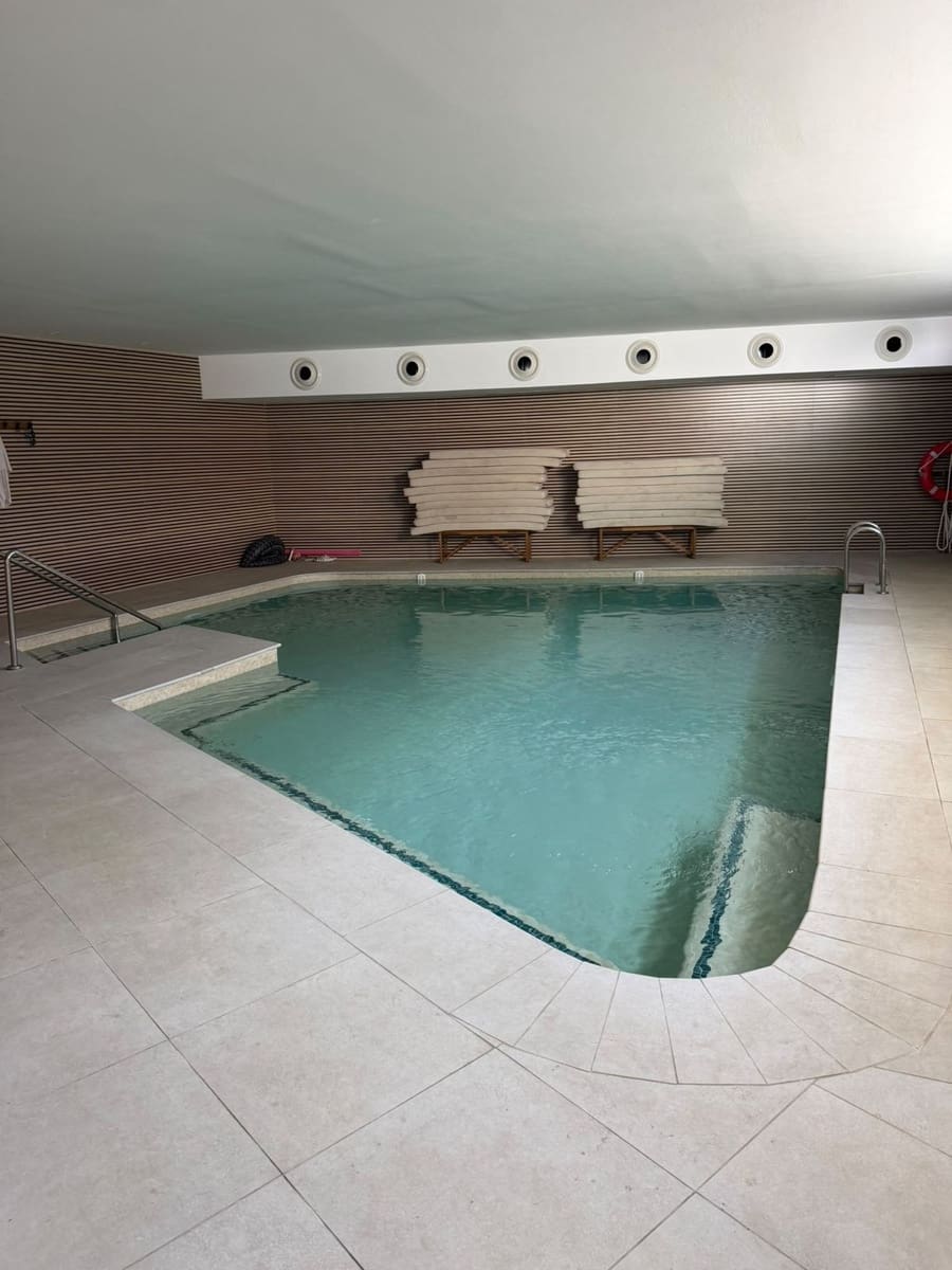 2 soverom Leilighet til salgs i Torremolinos med svømmebasseng garasje - € 880 000 (Ref: 10160848)