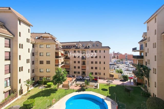Apartamento de 3 habitaciones en San Luis de Sabinillas, Manilva en venta con piscina garaje - 290.000 € (Ref: 10163856)