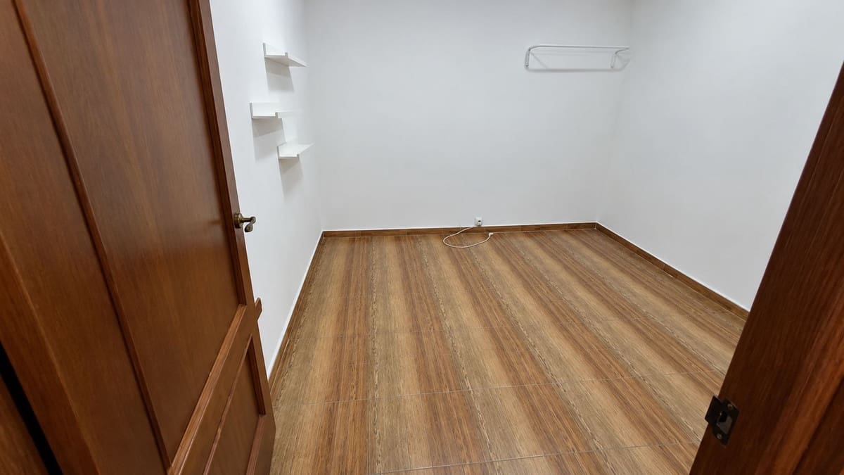 6 makuuhuone Huvila myytävänä paikassa Alhaurin de la Torre mukana uima-altaan 
autotalli - 719 000 € (Ref: 10163857)