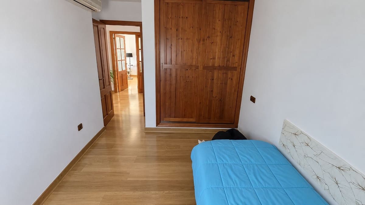 6 makuuhuone Huvila myytävänä paikassa Alhaurin de la Torre mukana uima-altaan 
autotalli - 719 000 € (Ref: 10163857)