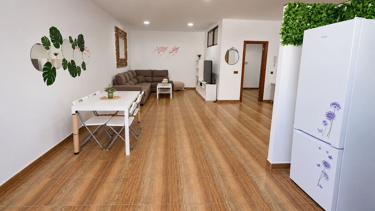 6 makuuhuone Huvila myytävänä paikassa Alhaurin de la Torre mukana uima-altaan 
autotalli - 719 000 € (Ref: 10163857)