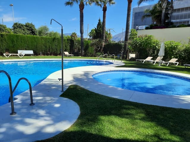 3 soveværelse Lejlighed til salg i Puerto Banus, Marbella med swimmingpool garage - € 1.500.000 (Ref: 10163861)
