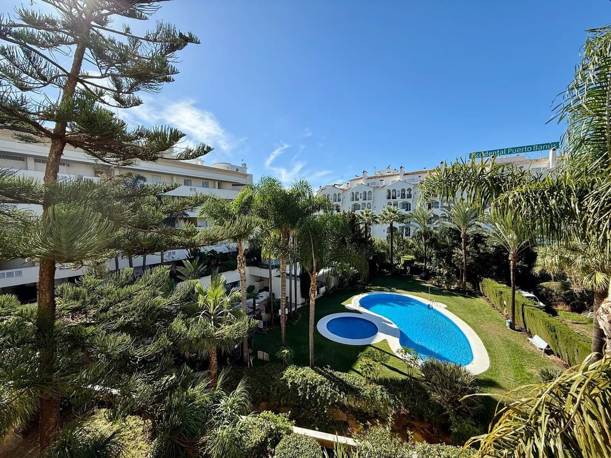 3 soveværelse Lejlighed til salg i Puerto Banus med swimmingpool garage - € 1.500.000 (Ref: 10163861)