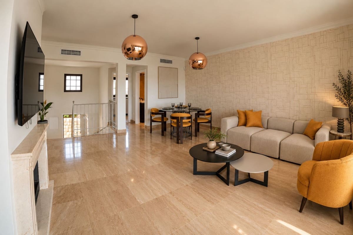 Casa de 3 habitaciones en Estepona en venta con piscina garaje - 478.000 € (Ref: 10163862)