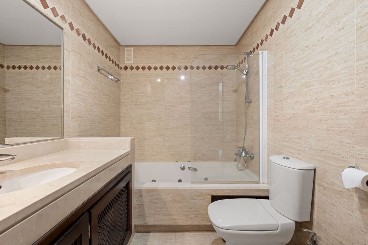 2 chambre Appartement à vendre à La Mairena avec piscine garage - 365 000 € (Ref: 10163863)
