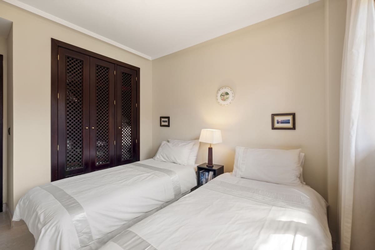 2 chambre Appartement à vendre à La Mairena avec piscine garage - 365 000 € (Ref: 10163863)