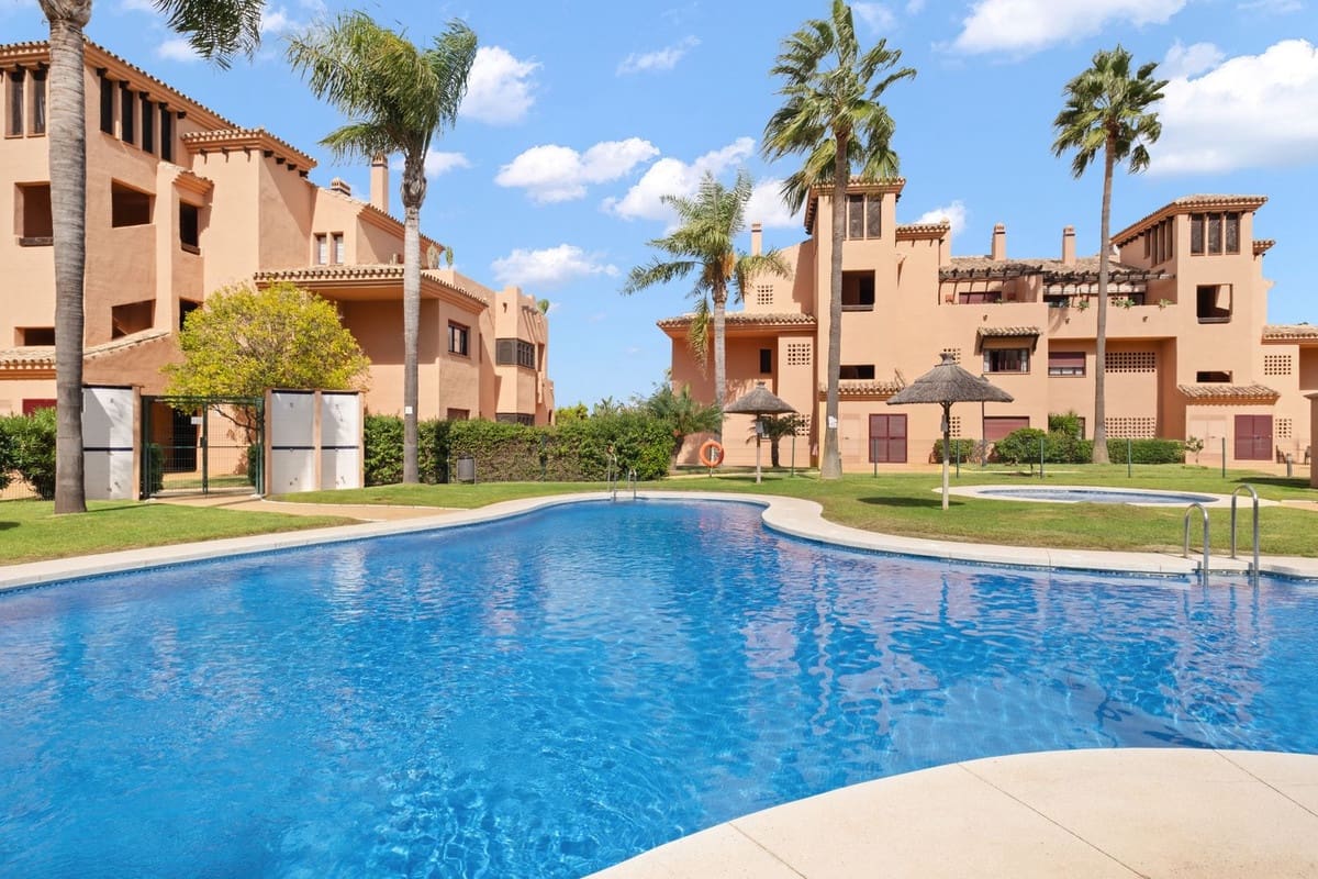 2 chambre Appartement à vendre à La Mairena avec piscine garage - 365 000 € (Ref: 10163863)