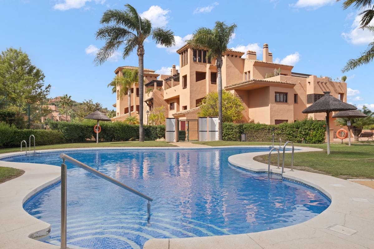 2 chambre Appartement à vendre à La Mairena avec piscine garage - 365 000 € (Ref: 10163863)