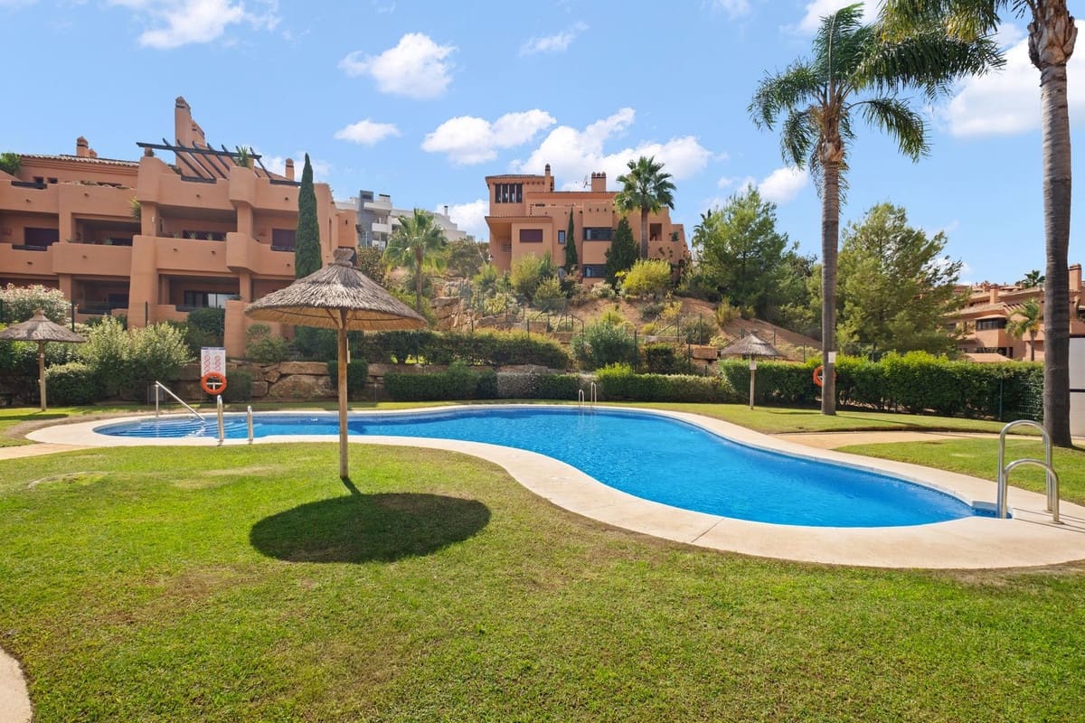 2 chambre Appartement à vendre à La Mairena avec piscine garage - 365 000 € (Ref: 10163863)