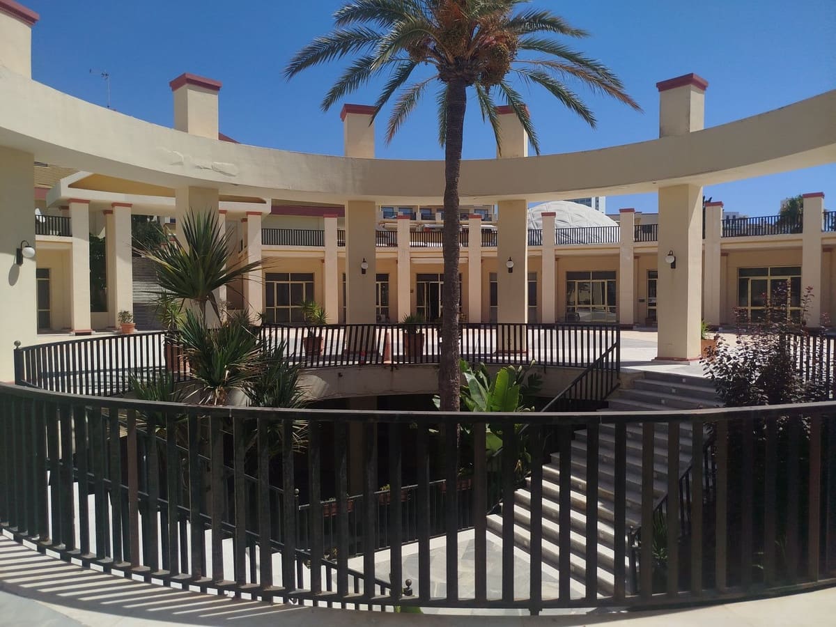 1 soverom Leilighet til salgs i Elviria med svømmebasseng - € 375 000 (Ref: 10163867)
