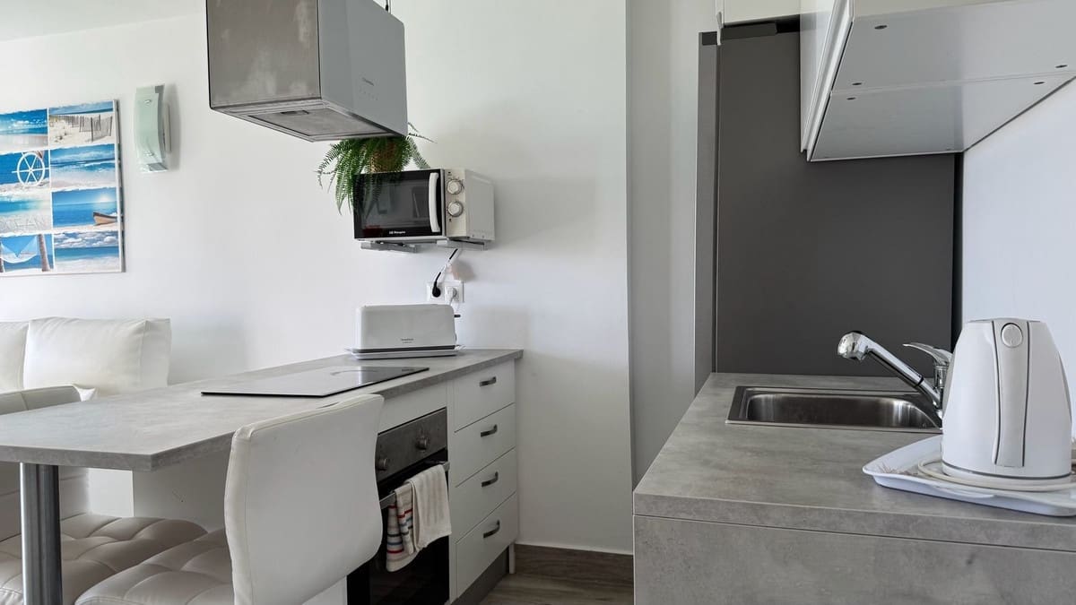 2 makuuhuone Huoneisto myytävänä paikassa Benalmadena mukana uima-altaan - 295 000 € (Ref: 10163870)