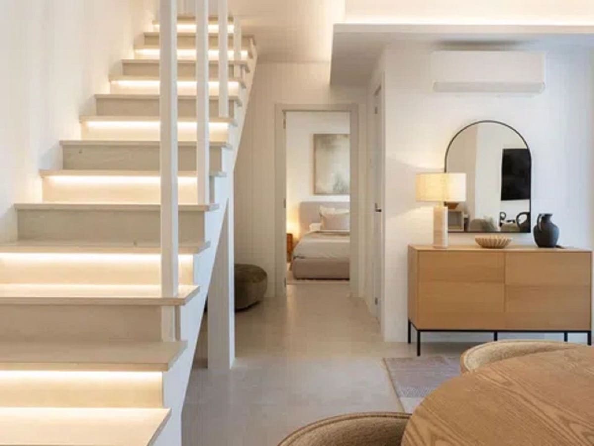 4 bedroom Semi-detached Villa for sale in Fuengirola with pool - € 795,000 (Ref: 10163879)