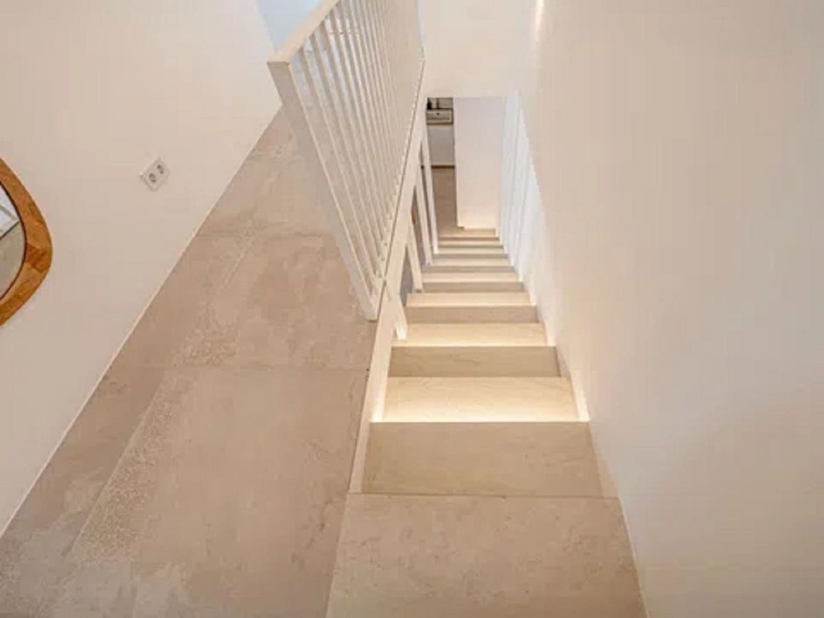 4 bedroom Semi-detached Villa for sale in Fuengirola with pool - € 795,000 (Ref: 10163879)