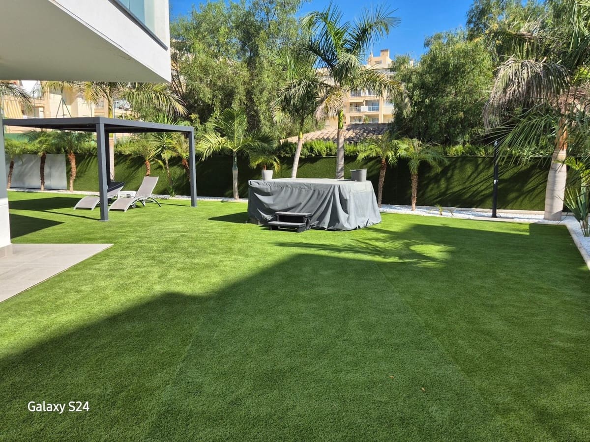 3 sypialnia Apartament na sprzedaż w Torremolinos z basenem garażem - 957 500 € (Ref: 10163885)