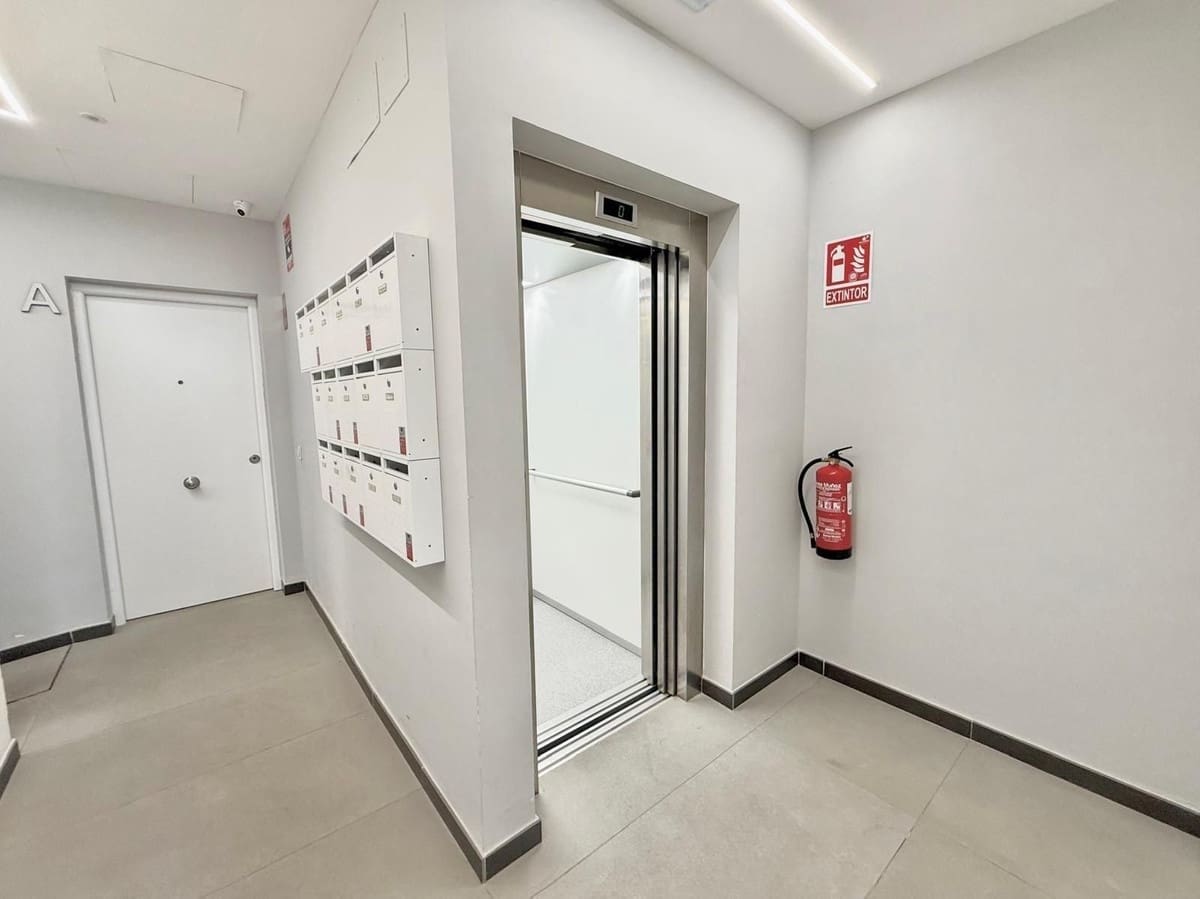 2 soverom Leilighet til salgs i Fuengirola - € 425 000 (Ref: 10163888)