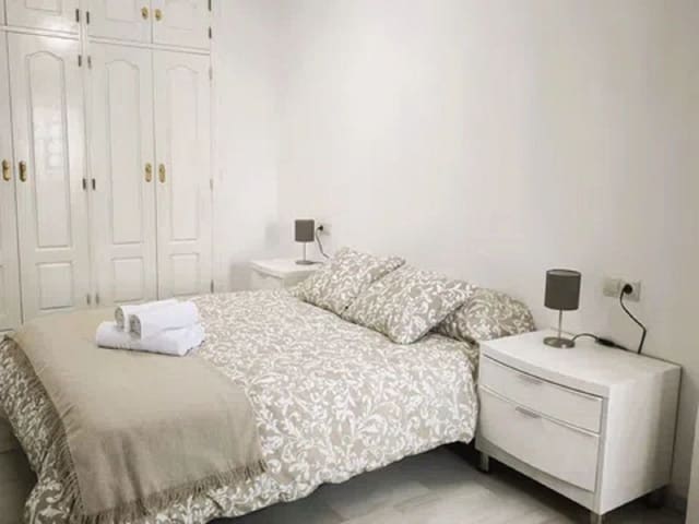 2 soveværelse Lejlighed til salg i Torremolinos med swimmingpool - € 298.500 (Ref: 10163889)