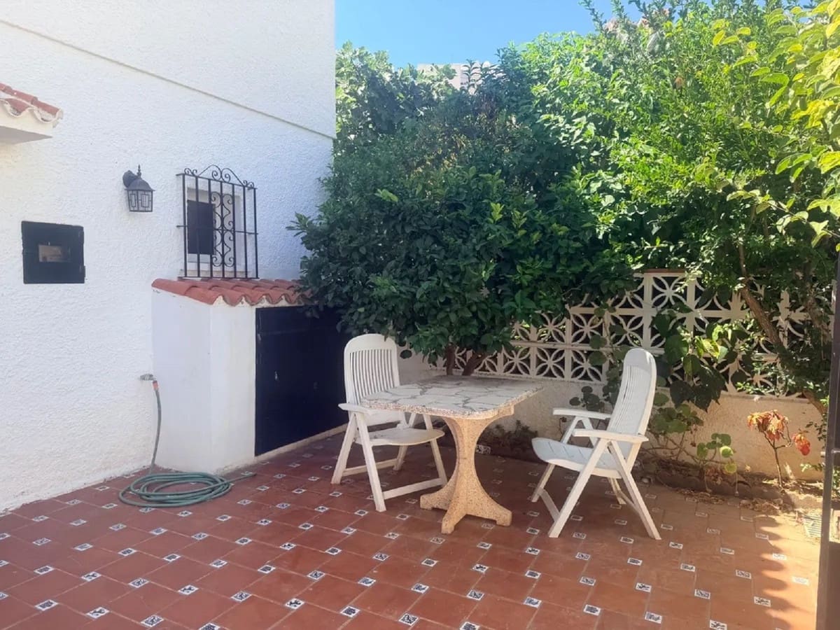 2 bedroom Villa for sale in Benalmadena - € 378,500 (Ref: 10163891)