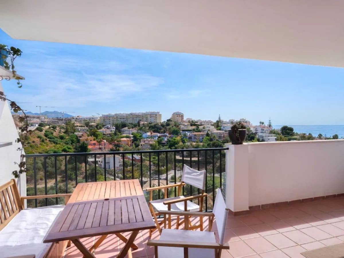 3 soveværelse Lejlighed til salg i Miraflores med swimmingpool - € 410.000 (Ref: 10163892)