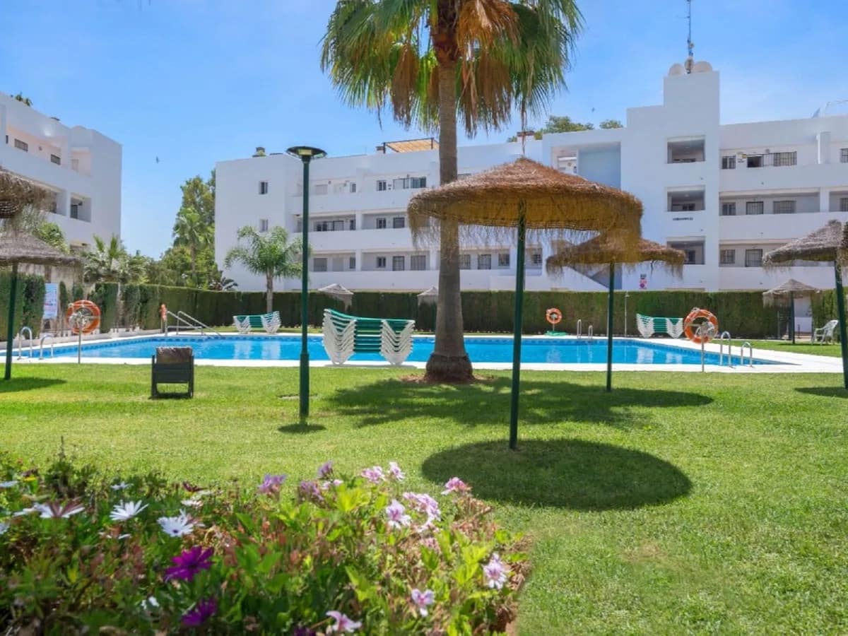3 soveværelse Lejlighed til salg i Miraflores med swimmingpool - € 410.000 (Ref: 10163892)