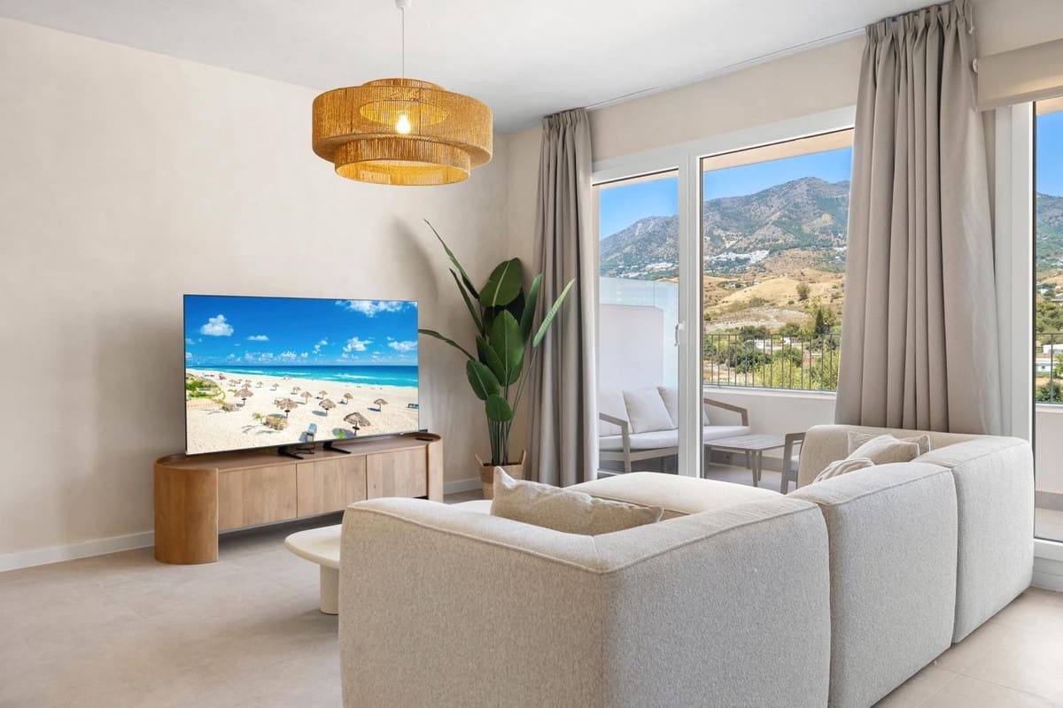 2 slaapkamer Appartement te koop in Fuengirola met zwembad garage - € 504.500 (Ref: 10163898)