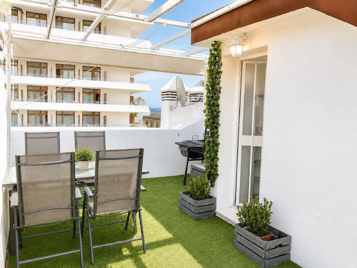 2 bedroom Townhouse for sale in Torremolinos - € 415,000 (Ref: 10163900)