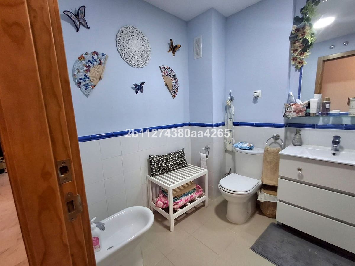 2 bedroom Apartment for sale in Riviera del Sol with pool garage - € 340,000 (Ref: 10163901)
