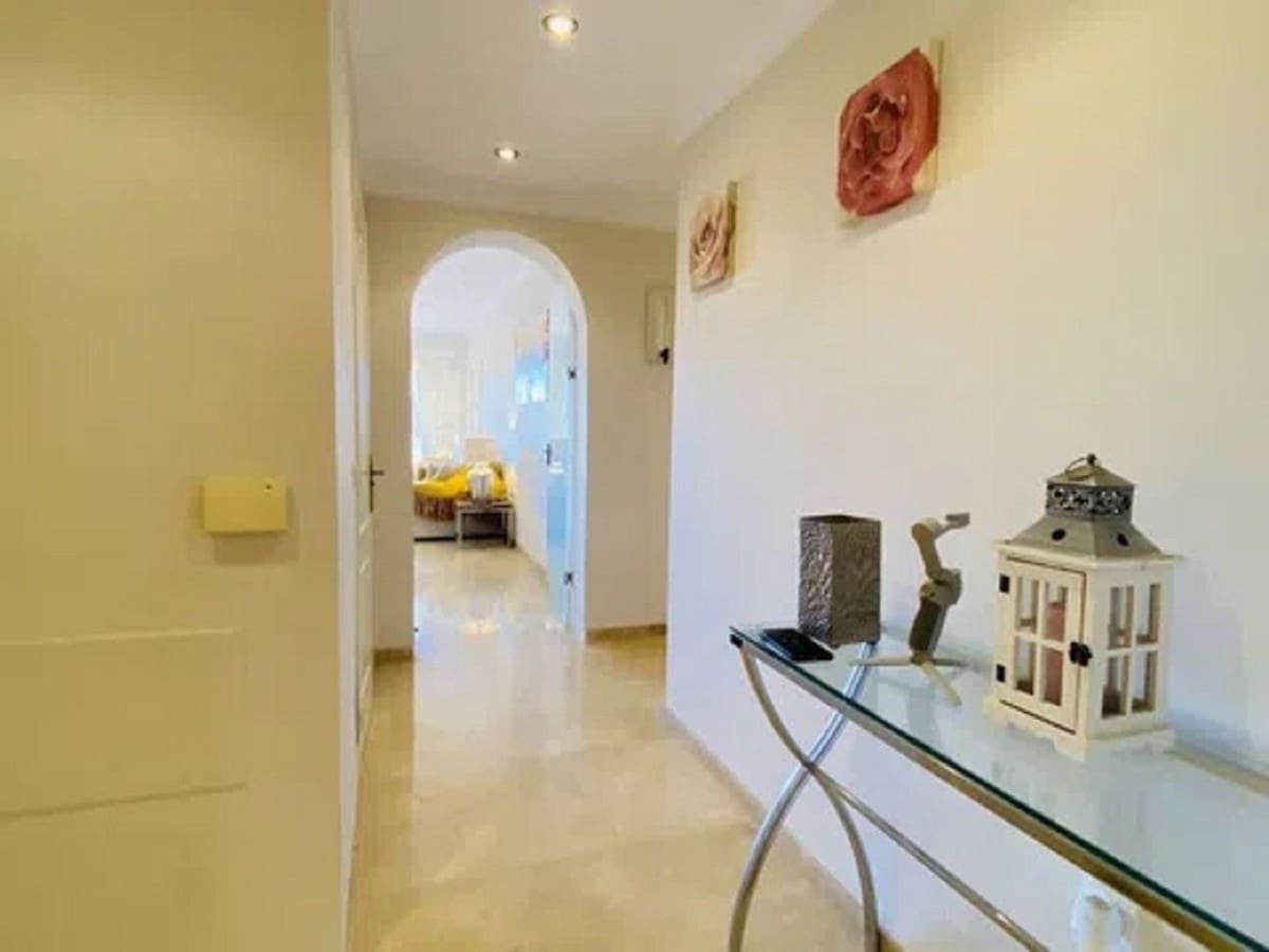 2 chambre Appartement à vendre à Elviria avec piscine garage - 622 500 € (Ref: 10163903)