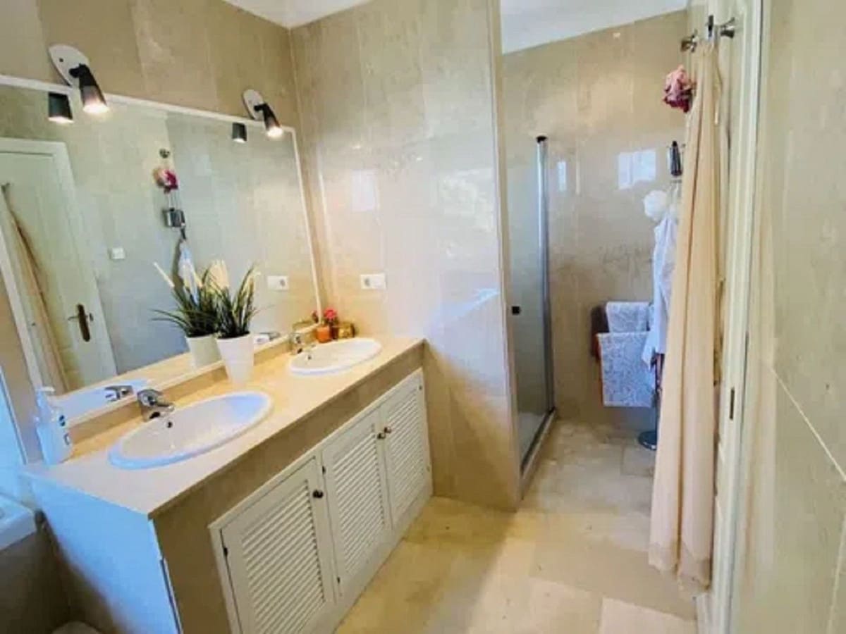 2 chambre Appartement à vendre à Elviria avec piscine garage - 622 500 € (Ref: 10163903)