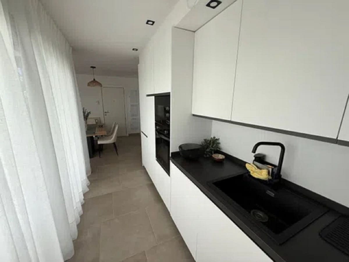 3 soverom Leilighet til salgs i Fuengirola med svømmebasseng garasje - € 584 500 (Ref: 10163904)