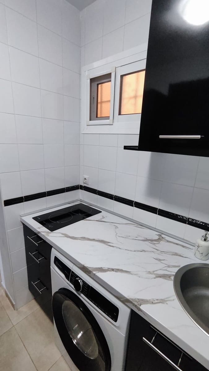 1 soverom Leilighet til salgs i Benalmadena med svømmebasseng - € 247 500 (Ref: 10163913)