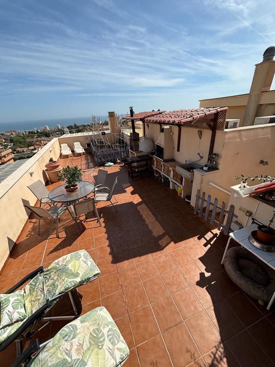 4 soveværelse Lejlighed til salg i Torremolinos med swimmingpool garage - € 775.000 (Ref: 10163914)