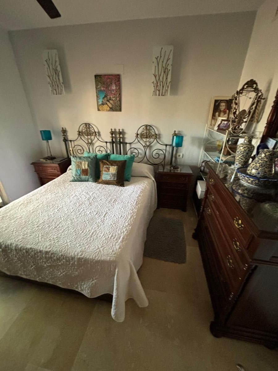 4 soveværelse Lejlighed til salg i Torremolinos med swimmingpool garage - € 775.000 (Ref: 10163914)