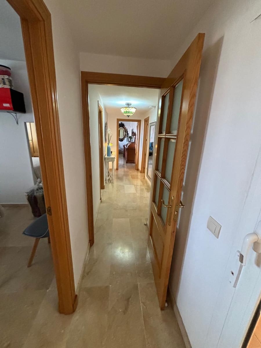 4 soveværelse Lejlighed til salg i Torremolinos med swimmingpool garage - € 775.000 (Ref: 10163914)