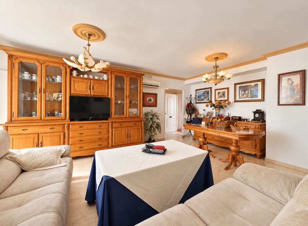 3 bedroom Apartment for sale in Mijas with garage - € 275,000 (Ref: 10166092)