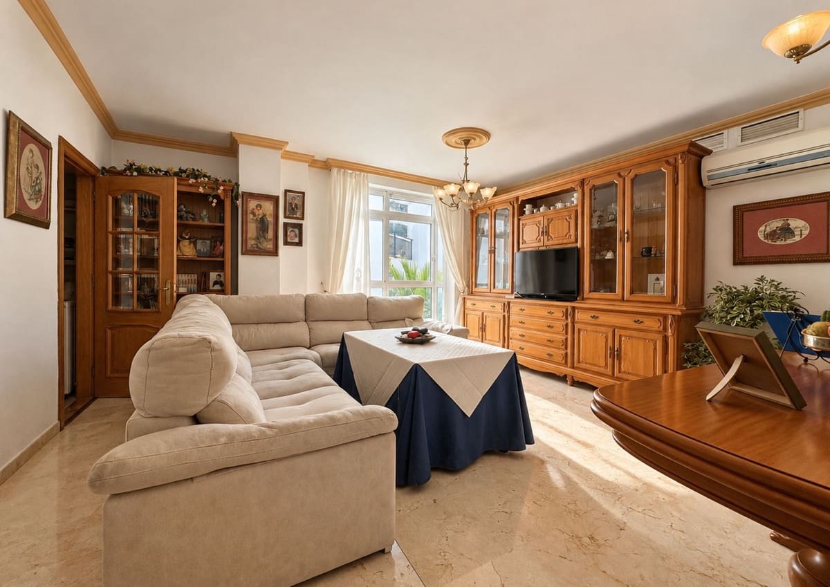 3 bedroom Apartment for sale in Mijas with garage - € 275,000 (Ref: 10166092)