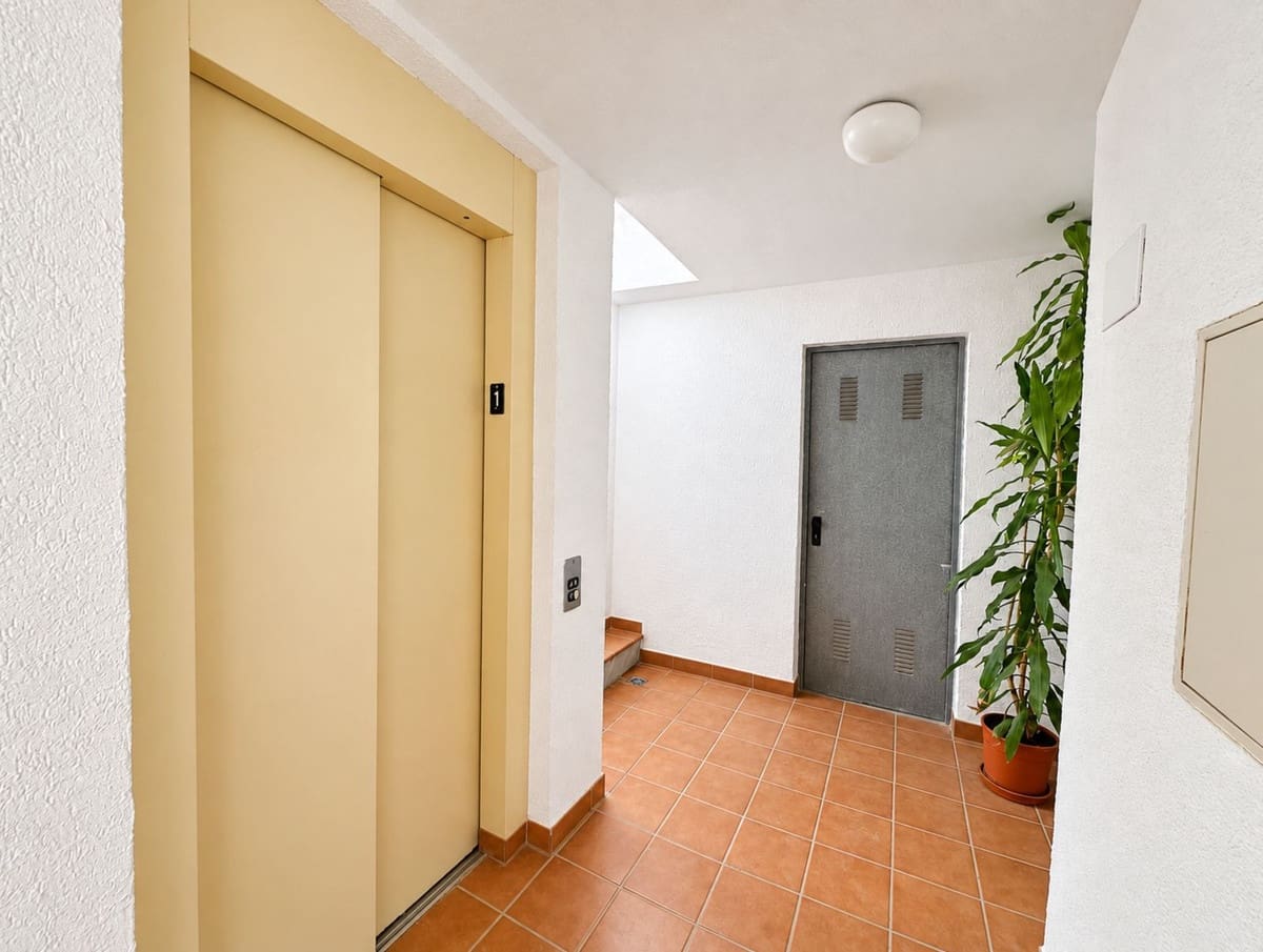 3 bedroom Apartment for sale in Mijas with garage - € 275,000 (Ref: 10166092)