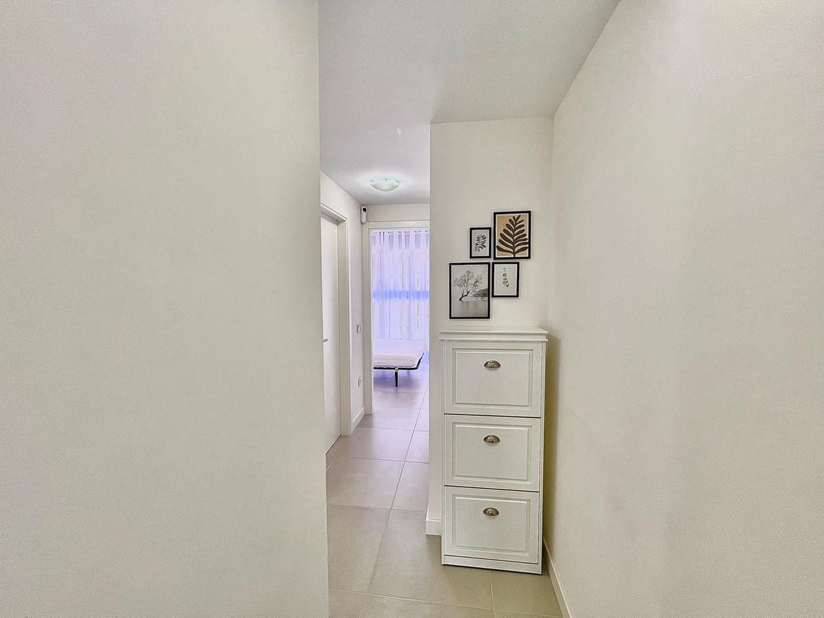 2 soveværelse Lejlighed til salg i Fuengirola - € 379.000 (Ref: 10166094)