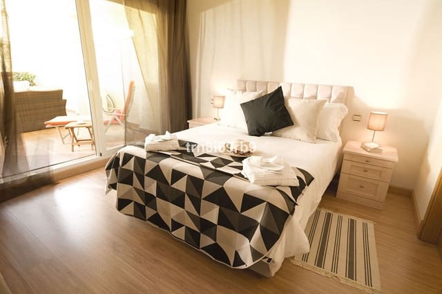 2 sypialnia Apartament na sprzedaż w Nueva Atalaya, Estepona z basenem garażem - 395 000 € (Ref: 10166095)