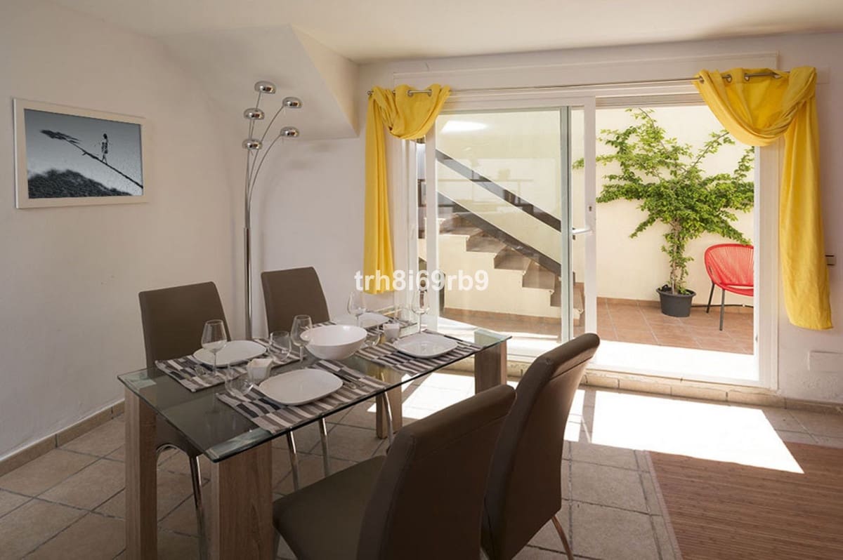 2 bedroom Apartment for sale in New Golden Mile with pool garage - € 395,000 (Ref: 10166095)