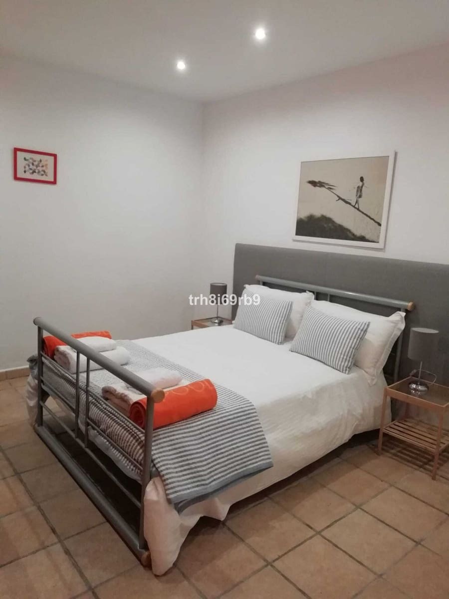 2 bedroom Apartment for sale in New Golden Mile with pool garage - € 395,000 (Ref: 10166095)