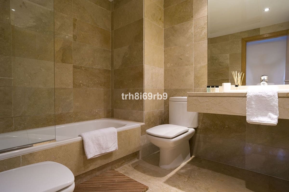 2 bedroom Apartment for sale in New Golden Mile with pool garage - € 395,000 (Ref: 10166095)