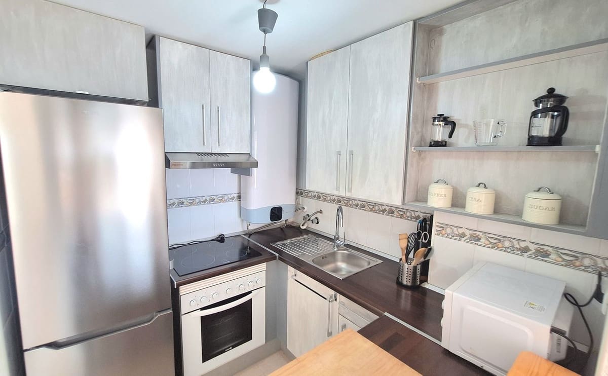 Apartamento de 2 habitaciones en Bahia de Casares en venta con piscina garaje - 265.000 € (Ref: 10166096)