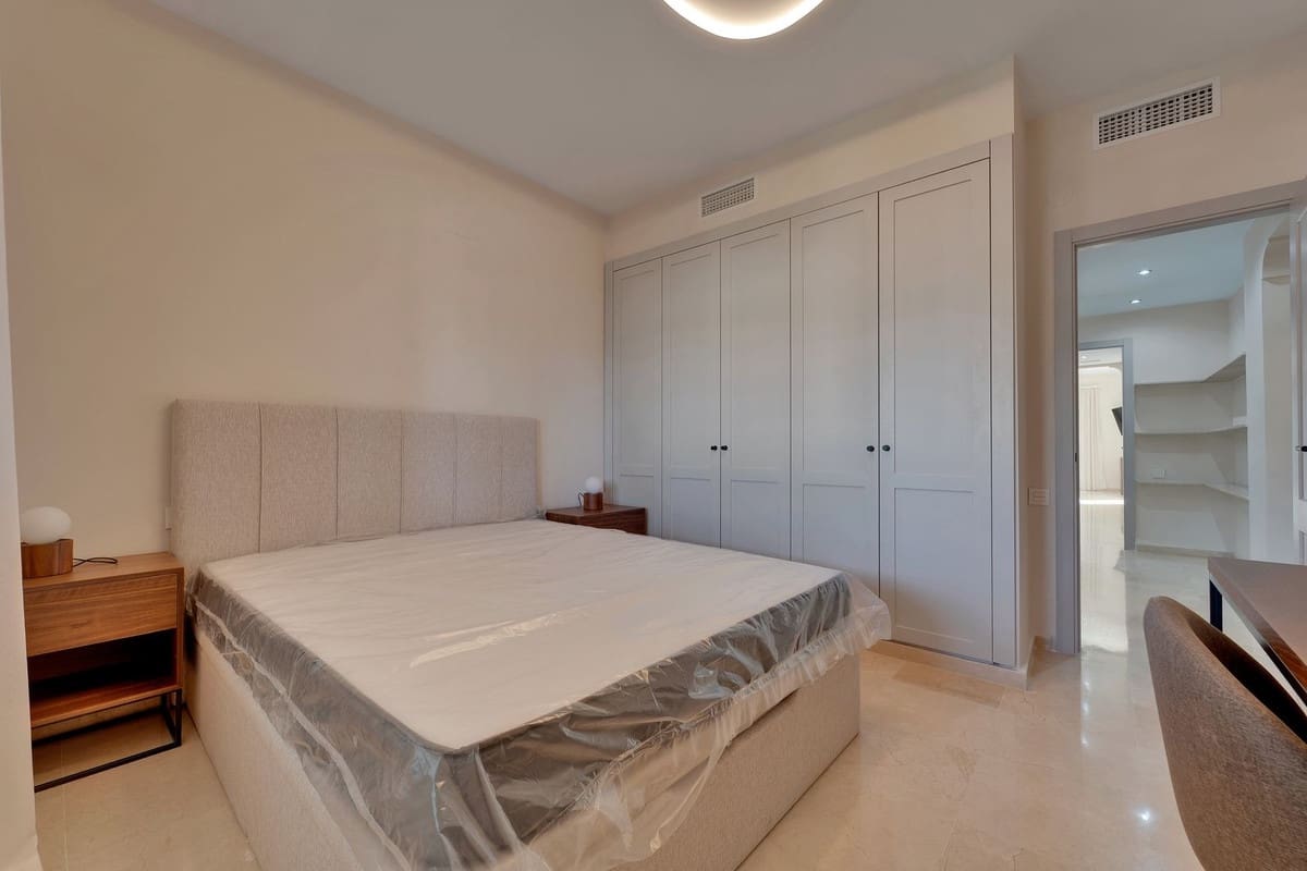 3 bedroom Apartment for sale in Benahavis with pool garage - € 710,000 (Ref: 10166100)