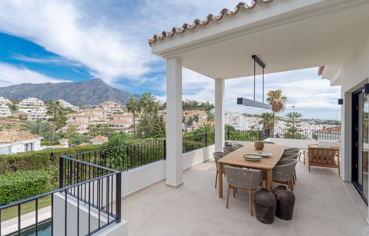 4 camera da letto Villa in vendita in Nueva Andalucia con piscina garage - 3.450.000 € (Rif: 10166103)
