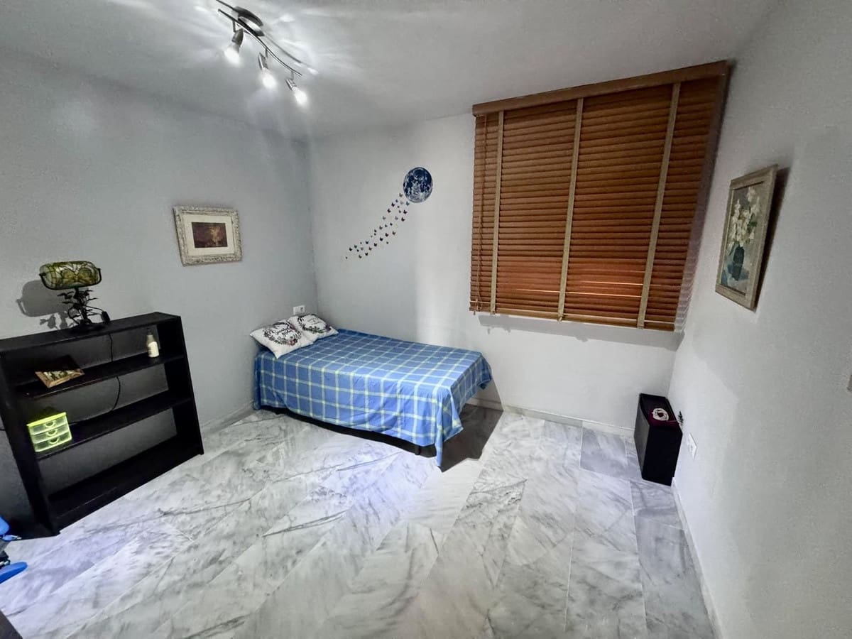 2 bedroom Apartment for sale in Riviera del Sol with pool garage - € 310,000 (Ref: 10166106)