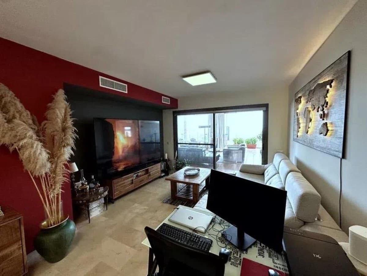 2 soveværelse Lejlighed til salg i La Cala de Mijas med swimmingpool garage - € 590.000 (Ref: 10167844)