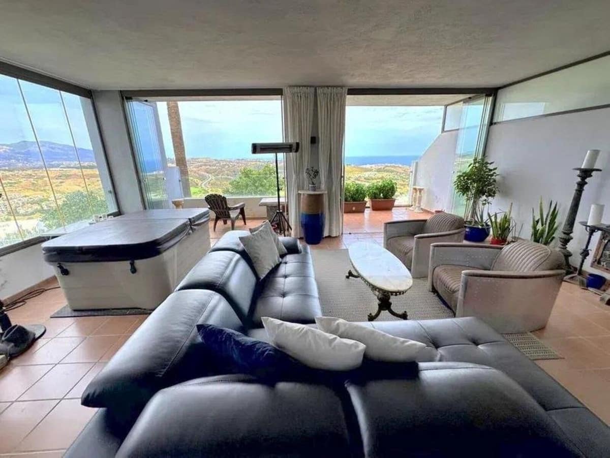 2 soveværelse Lejlighed til salg i La Cala de Mijas med swimmingpool garage - € 590.000 (Ref: 10167844)