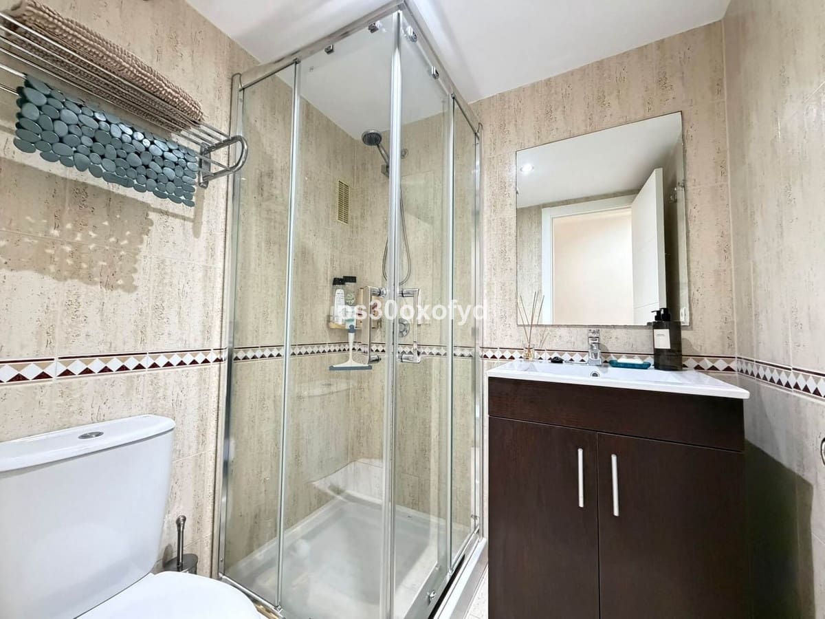 2 chambre Appartement à vendre à San Luis de Sabinillas avec piscine - 235 000 € (Ref: 10167848)