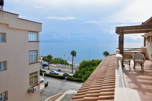 Apartamento de 2 habitaciones en Benalmádena en venta con piscina garaje - 436.500 € (Ref: 10167849)